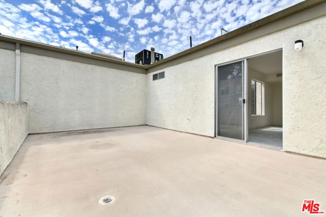 11738 Moorpark Street E, Studio City (los Angeles), CA 91604