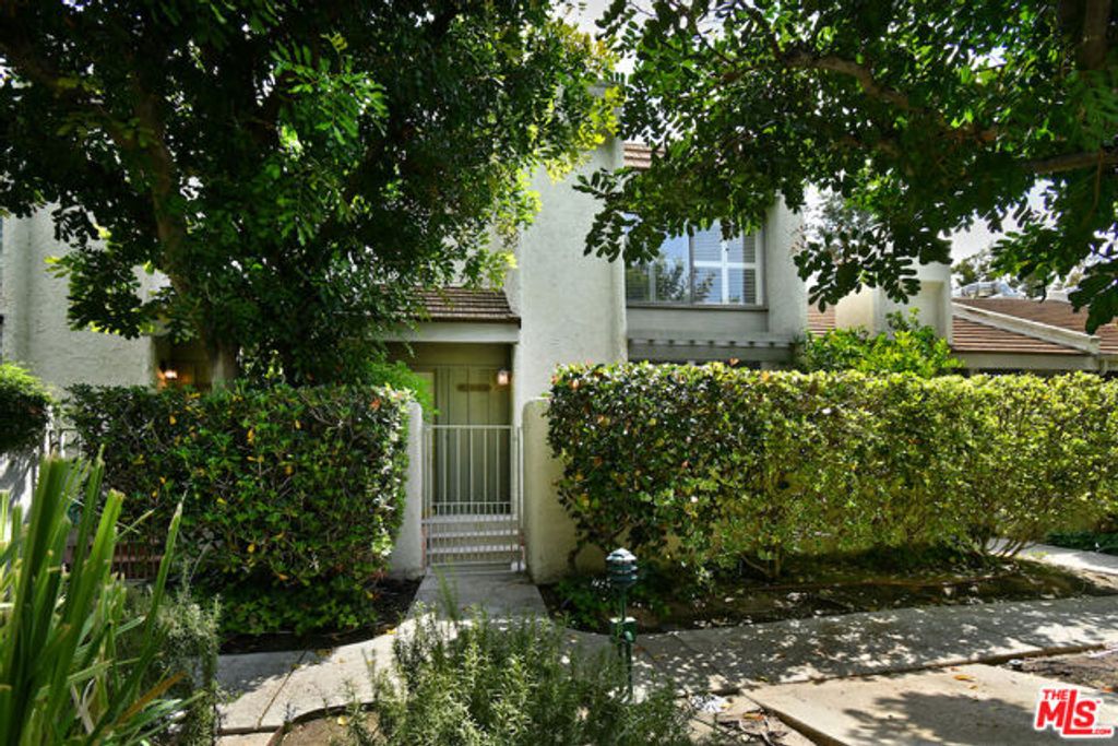 11738 Moorpark Street E, Studio City (los Angeles), CA 91604