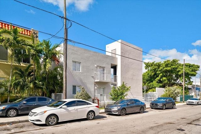 750 SW 2ND Street 3, Miami, FL 33130