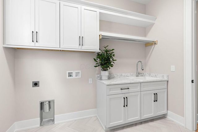 5901 Stratton Place, Blacklick, OH 43004