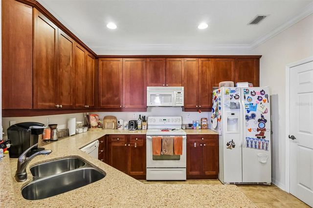 8168 BOAT HOOK LOOP 303, Windermere, FL 34786