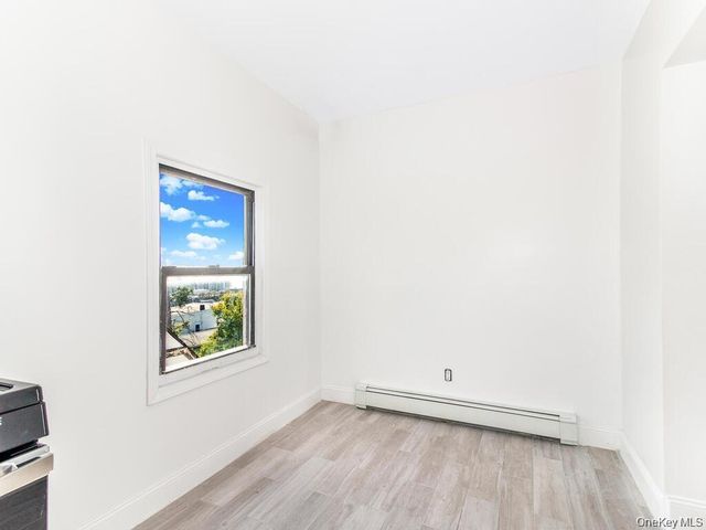 251 Warburton Avenue 3S, Yonkers, NY 10701