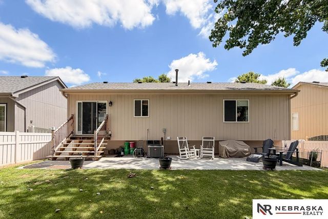5318 S 190th Terrace, Omaha, NE 68135