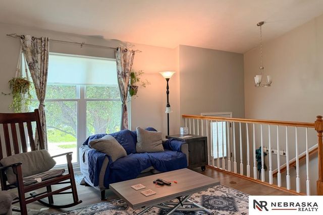 5318 S 190th Terrace, Omaha, NE 68135