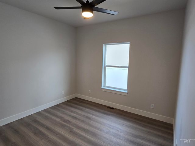 946 Canal Street, Twin Falls, ID 83301