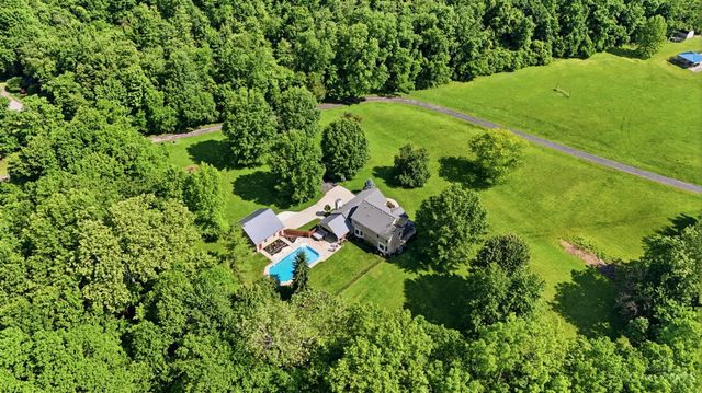 2215 Trappers Knoll Drive, Batavia Twp, OH 45103