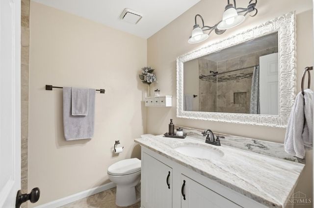 2215 Trappers Knoll Drive, Batavia Twp, OH 45103
