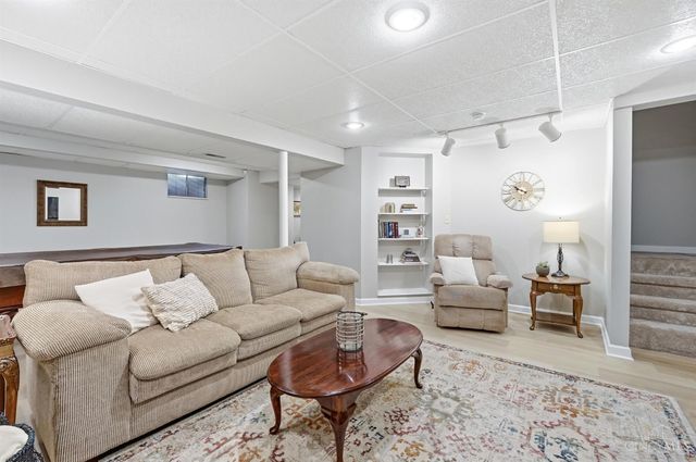 2215 Trappers Knoll Drive, Batavia Twp, OH 45103