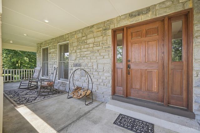 2215 Trappers Knoll Drive, Batavia Twp, OH 45103