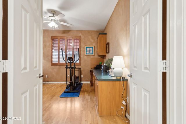 5851 W CHARTER OAK Road, Glendale, AZ 85304