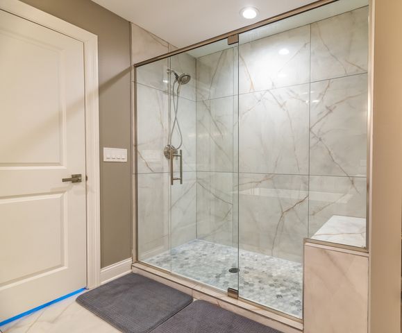 2303 Fairview Avenue, Johnsburg, IL 60051