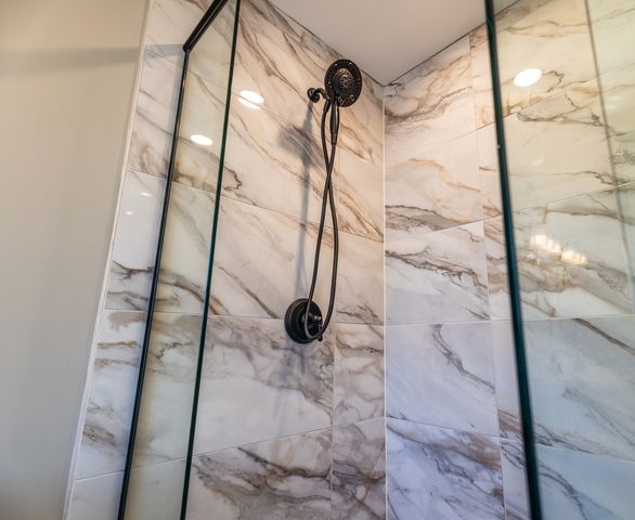 2303 Fairview Avenue, Johnsburg, IL 60051