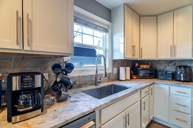 2303 Fairview Avenue, Johnsburg, IL 60051