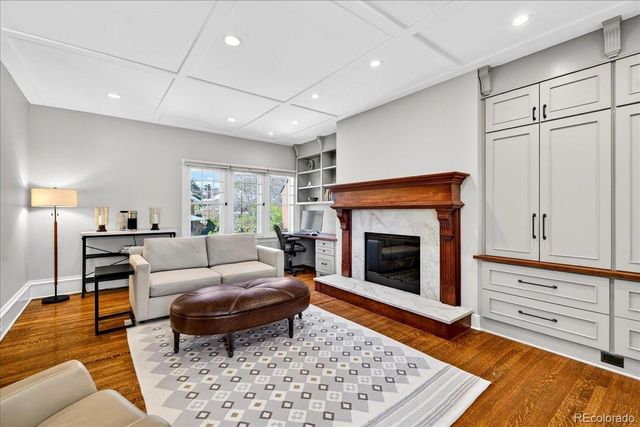 915 E 7th Avenue, Denver, CO 80218