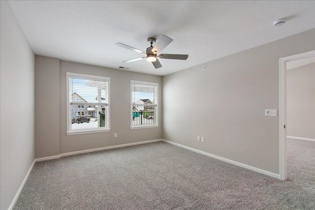 754 Crescent Landing Drive, 1-302, Walton, KY 41094