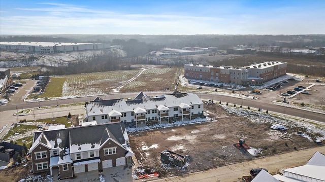 754 Crescent Landing Drive, 1-302, Walton, KY 41094