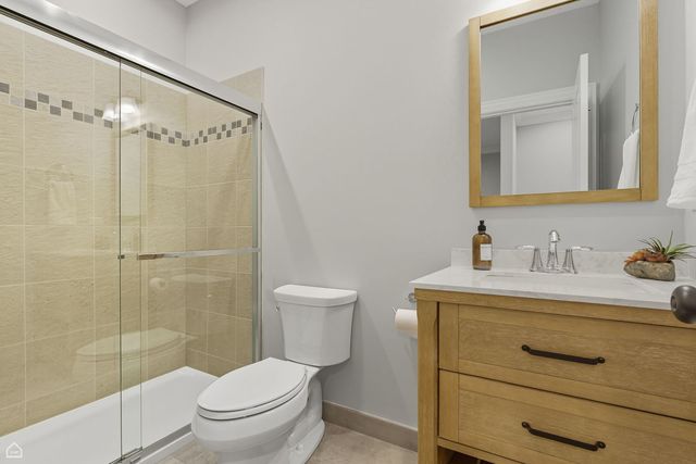 555 N Springfield Avenue, Chicago, IL 60624