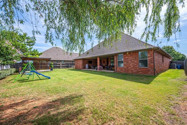 4709 Spectacular Bid Avenue, Edmond, OK 73025
