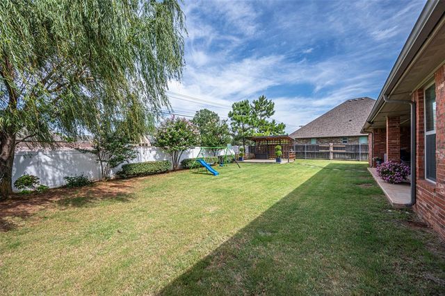 4709 Spectacular Bid Avenue, Edmond, OK 73025