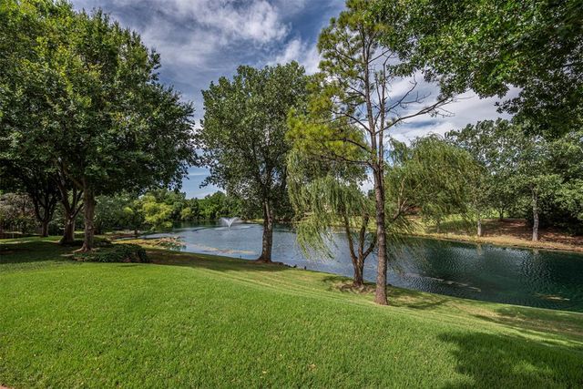 4709 Spectacular Bid Avenue, Edmond, OK 73025