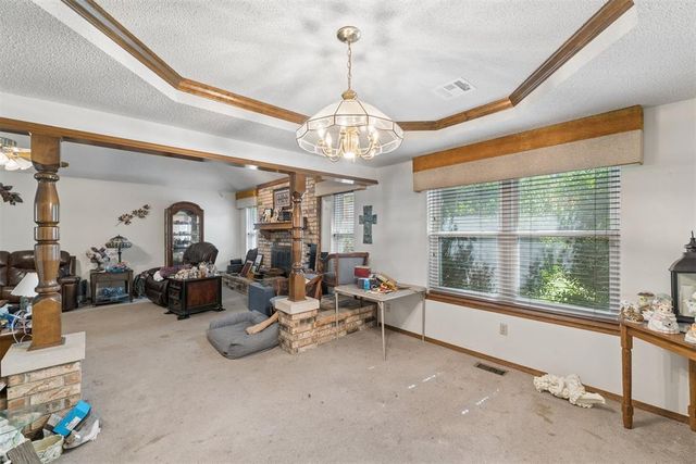 9718 Skylark Road, Oklahoma City, OK 73162