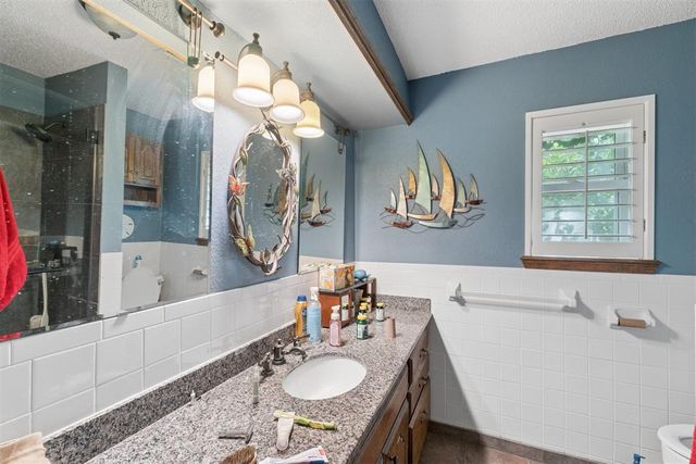 9718 Skylark Road, Oklahoma City, OK 73162
