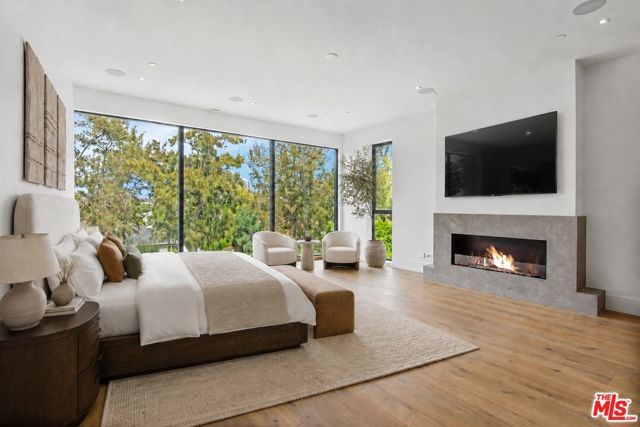 1030 Centinela Avenue, Santa Monica, CA 90403