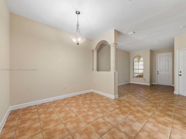 2463 SE 15th Ct, Homestead, FL 33035