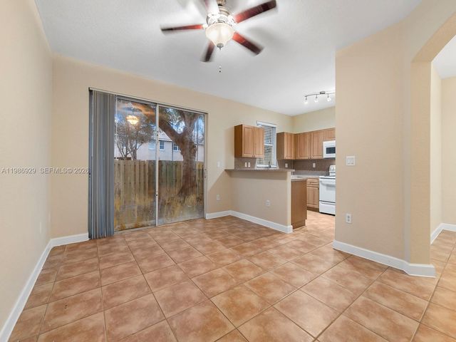 2463 SE 15th Ct, Homestead, FL 33035