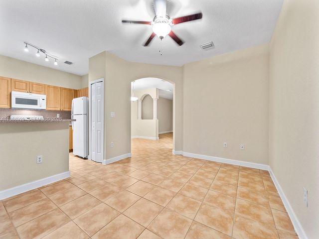 2463 SE 15th Ct, Homestead, FL 33035