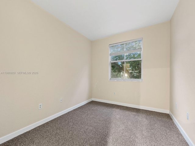 2463 SE 15th Ct, Homestead, FL 33035