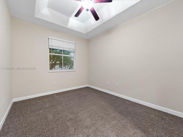 2463 SE 15th Ct, Homestead, FL 33035