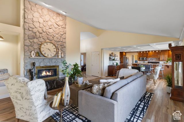 683 HILLSIDE OAK CIR, North Salt Lake, UT 84054