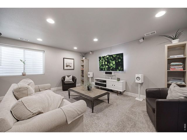 4444 Fox Grove Dr, Fort Collins, CO 80524