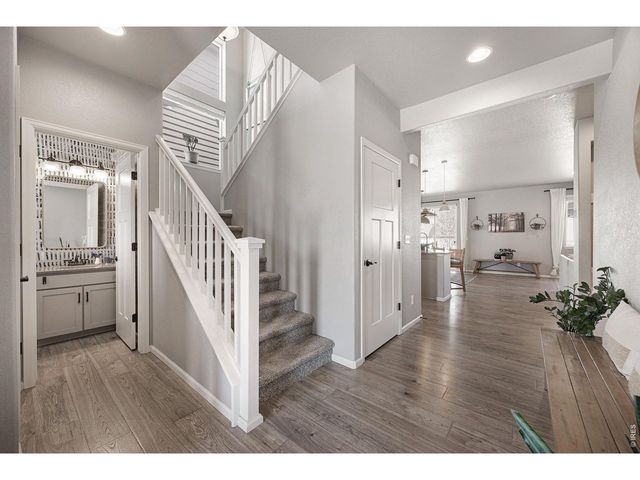 4444 Fox Grove Dr, Fort Collins, CO 80524