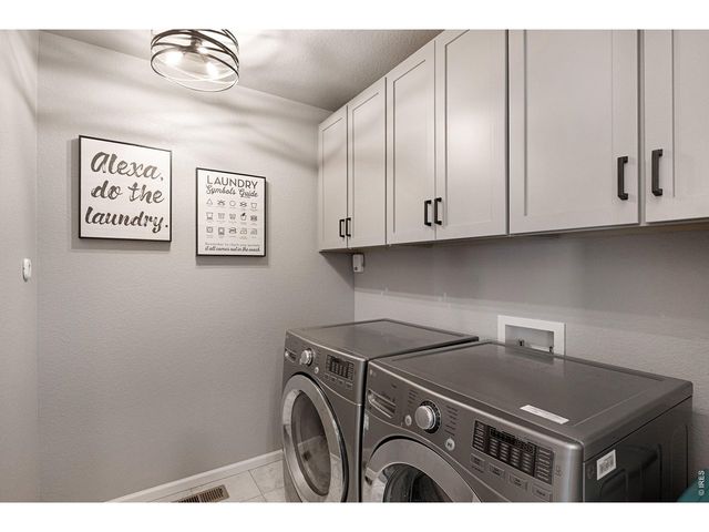 4444 Fox Grove Dr, Fort Collins, CO 80524