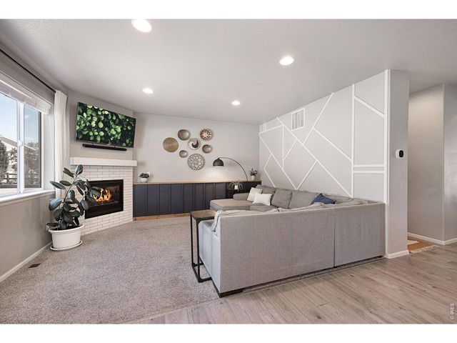 4444 Fox Grove Dr, Fort Collins, CO 80524