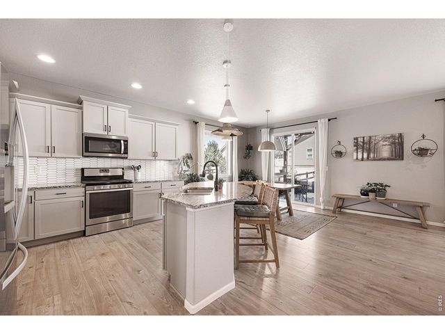 4444 Fox Grove Dr, Fort Collins, CO 80524