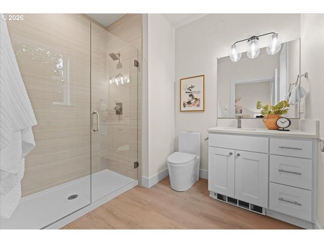 6703 Se 69th Ave B, Portland, OR 97206