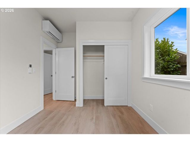 6703 Se 69th Ave B, Portland, OR 97206