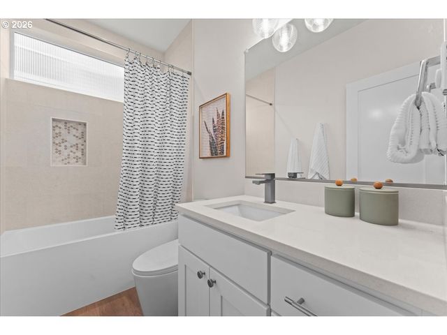 6703 Se 69th Ave B, Portland, OR 97206