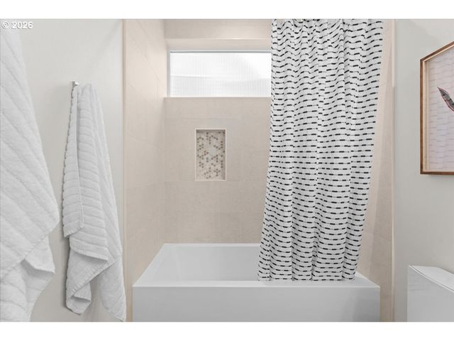 6703 Se 69th Ave B, Portland, OR 97206