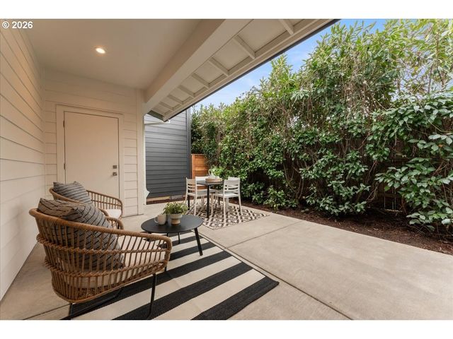 6703 Se 69th Ave B, Portland, OR 97206