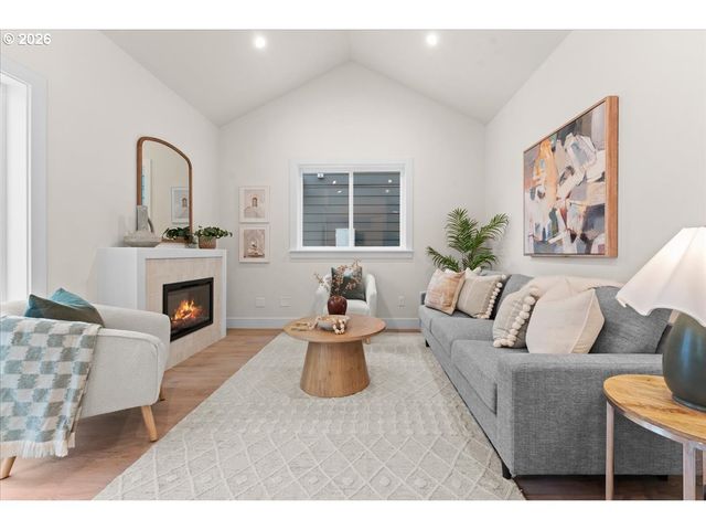 6703 Se 69th Ave B, Portland, OR 97206