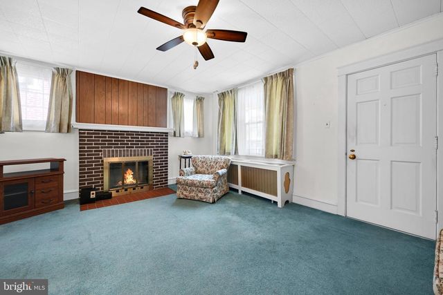 1176 MAPLE AVE, Lancaster, PA 17603