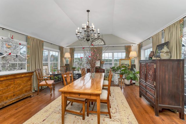 17 Curtis Road, Hampton Falls, NH 03844