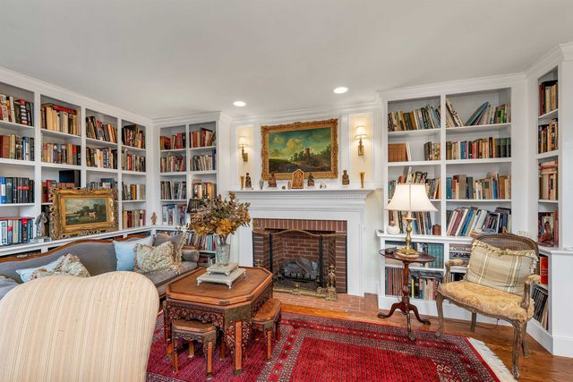 17 Curtis Road, Hampton Falls, NH 03844