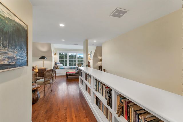 17 Curtis Road, Hampton Falls, NH 03844