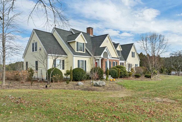 17 Curtis Road, Hampton Falls, NH 03844