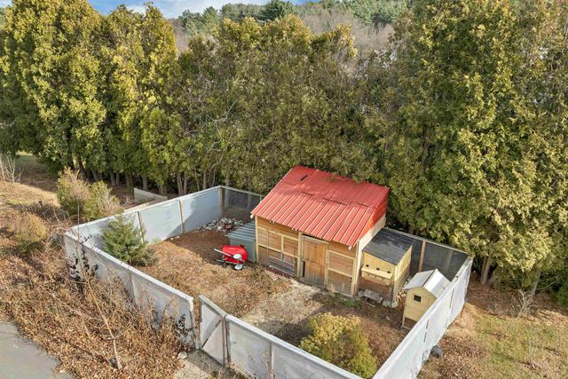 17 Curtis Road, Hampton Falls, NH 03844